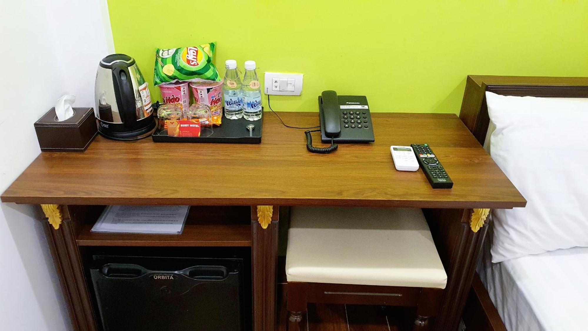 Ruby Hotel หวินห์ลอง ภายนอก รูปภาพ