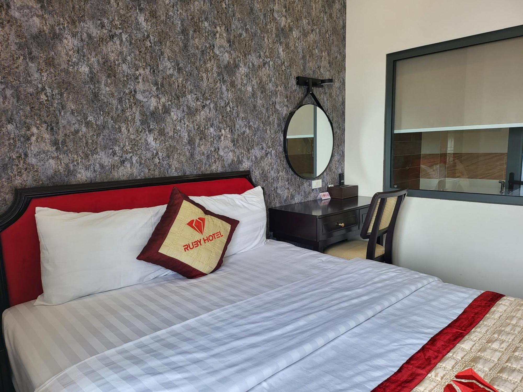 Ruby Hotel หวินห์ลอง ภายนอก รูปภาพ